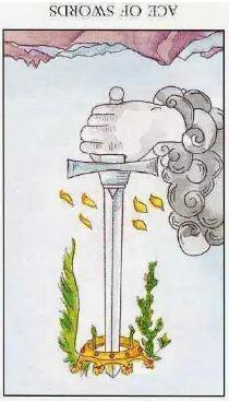 塔羅占卜舊愛在想什么？你們還有機會？