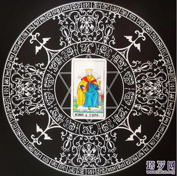 塔羅牌圣杯牌組(圣杯國王)