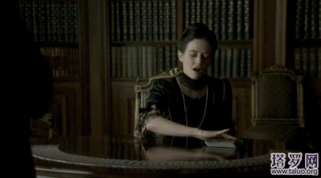 塔羅占卜為什么要收費