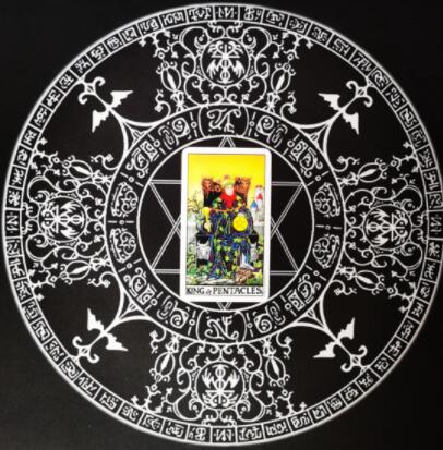 經典塔羅牌78張詳解（星幣國王）