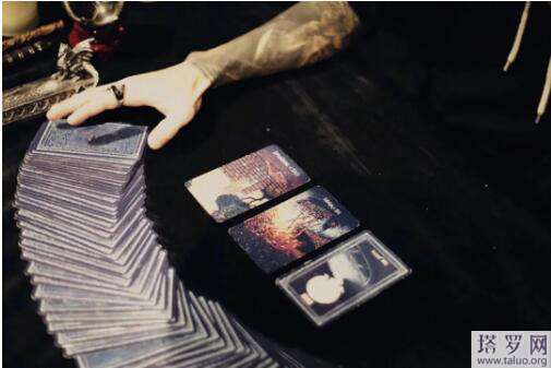 塔羅牌占卜問題大全（塔羅牌占卜步驟）