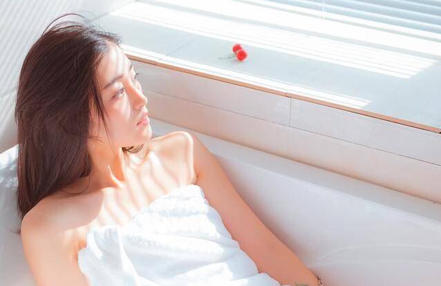 塔羅預言：未來一個月，你的愛情運怎么樣？