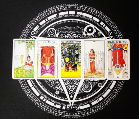 塔羅牌占卜離婚了還會復婚嗎