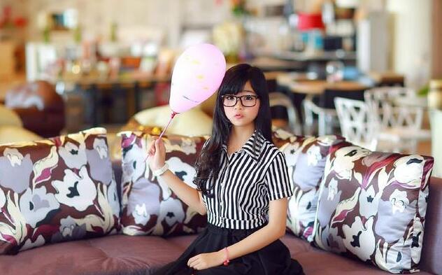 塔羅牌測測ta是否暗戀你,看看身邊誰在暗戀你?