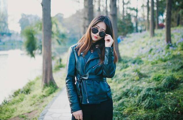 塔羅牌占卜他還愛我嗎