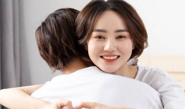 塔羅占卜前任還愛你嗎