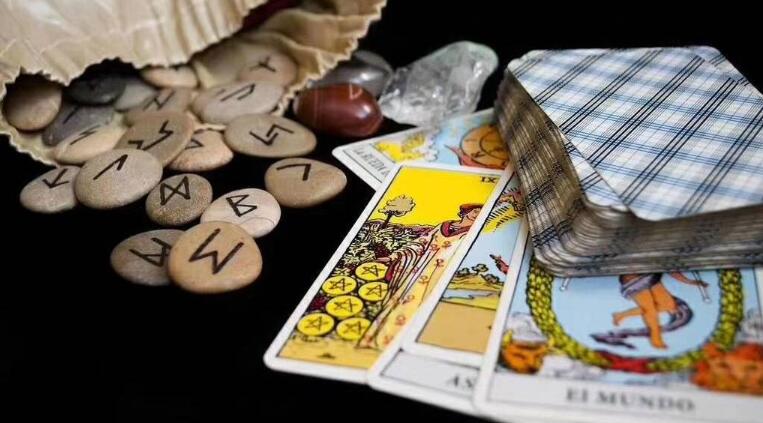 塔羅牌自學能學會嗎?初學者怎么學塔羅牌