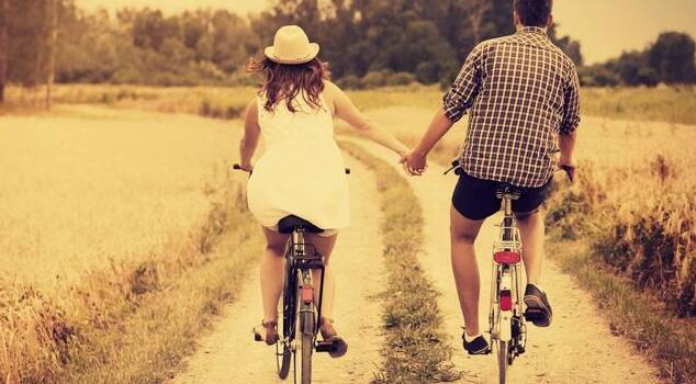 塔羅占卜近期會不會脫單